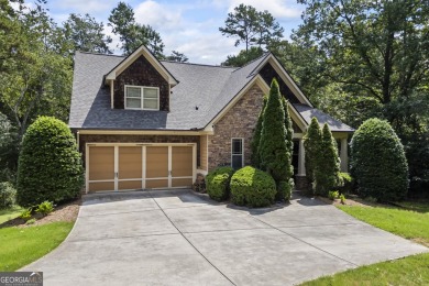 Lake Home For Sale in Hartwell, Georgia