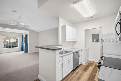 Set within the GATED COMMUNITY of Plantation Point, Unit 1601 - photo 15