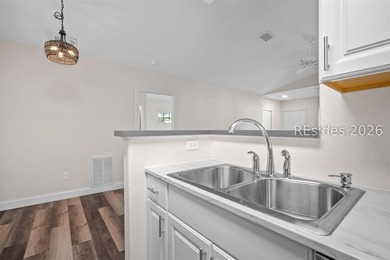 Set within the GATED COMMUNITY of Plantation Point, Unit 1601 - photo 17