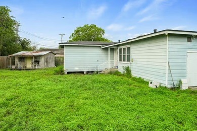 Move-in ready and full of charm! This inviting 2-bedroom, 1-bath - photo 18