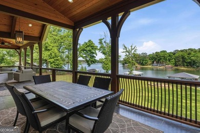 JAW DROPPING FARMHOUSE HOME ON LAKE SINCLAIR!! This one is - photo 28