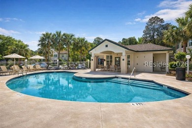 Set within the GATED COMMUNITY of Plantation Point, Unit 1601 - photo 40
