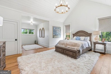 JAW DROPPING FARMHOUSE HOME ON LAKE SINCLAIR!! This one is - photo 43
