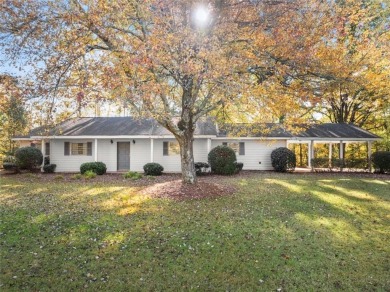 Lake Home For Sale in Gainesville, Georgia