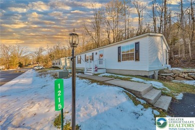 Chicola Lake Home For Sale in Ross Twp Pennsylvania