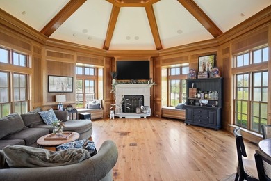 A truly extraordinary estate offering unmatched privacy, luxury - photo 11