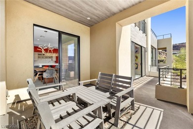 Experience elevated Las Vegas luxury living in the prestigious - photo 12
