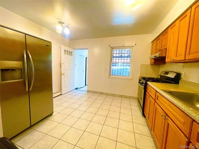 Lovely, sunny, two-family house. Close to supermarket, school - photo 15