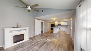 Great Weekend Home or Full-Time Residence - Lake Home For Sale in Whitehouse, Texas