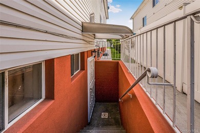 Beautiful well-maintained semi-detached single-family on a tree - photo 16