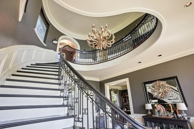 A truly extraordinary estate offering unmatched privacy, luxury - photo 19