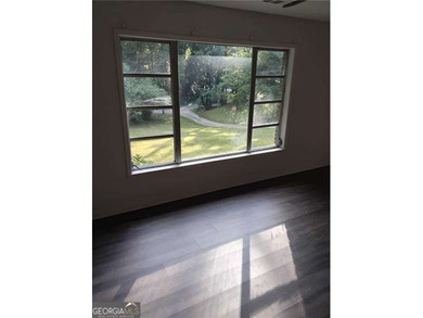 Don't miss this opportunity!! More than 1-acre lot. Fresh paint - photo 19
