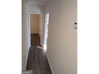 Don't miss this opportunity!! More than 1-acre lot. Fresh paint - photo 21
