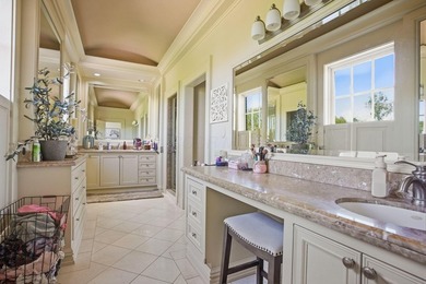 A truly extraordinary estate offering unmatched privacy, luxury - photo 23