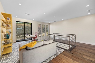 Experience elevated Las Vegas luxury living in the prestigious - photo 27