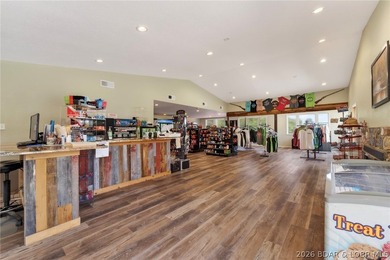 Rare opportunity to acquire a well-established waterfront resort - photo 33