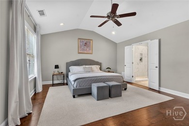 Welcome to the courtyard at Rowan Oak, a luxury gated community - photo 34