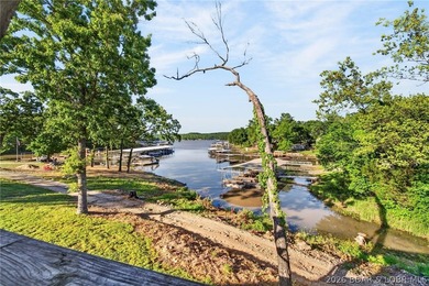 Rare opportunity to acquire a well-established waterfront resort - photo 39