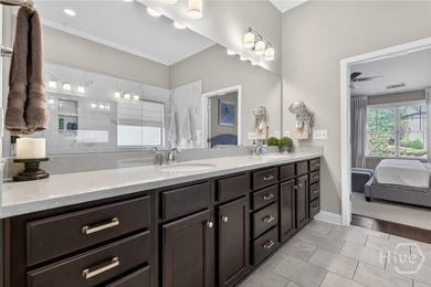 Welcome to the courtyard at Rowan Oak, a luxury gated community - photo 39