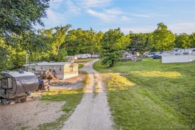 Rare opportunity to acquire a well-established waterfront resort - photo 40