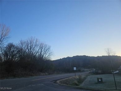 Apple Valley Lake Lot For Sale in Howard Ohio