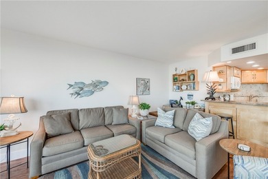 Welcome to The Sandpiper, where beachfront luxury meets - photo 7