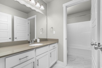 Rare 7-Bedroom Gem: The Perfect Blend of Space, Style, and - photo 16