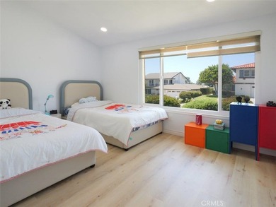 Nestled on a quiet street at the heart of the Palos Verdes - photo 23