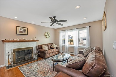 Amityville South. Raised after Sandy! All Renovated 3Bedroom, 2 - photo 4
