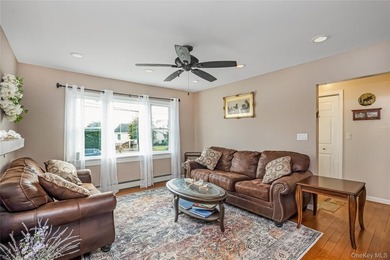 Amityville South. Raised after Sandy! All Renovated 3Bedroom, 2 - photo 5