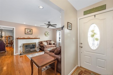 Amityville South. Raised after Sandy! All Renovated 3Bedroom, 2 - photo 7