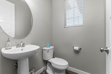 Rare 7-Bedroom Gem: The Perfect Blend of Space, Style, and - photo 30