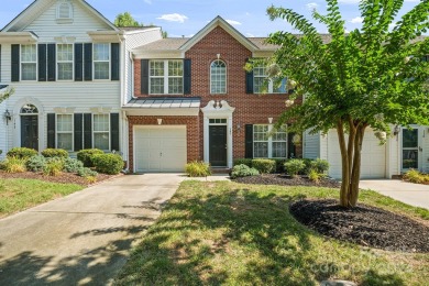 Lake Townhome/Townhouse For Sale in Mooresville, North Carolina