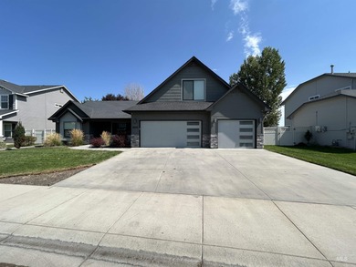 (private lake, pond, creek) Home Sale Pending in Meridian Idaho