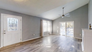 Great Weekend Home or Full-Time Residence - photo 3