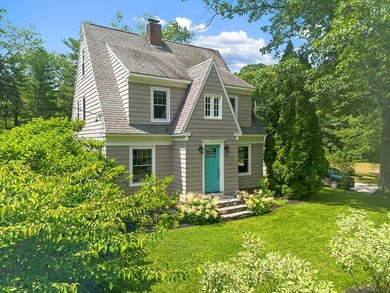 Quintessential Falmouth, Maine coastal lifestyle. This - photo 2