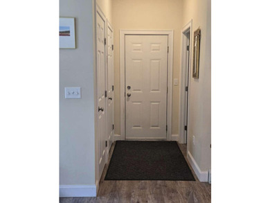 Welcome to this adorable Colonial offering 3 bedrooms, 1.5 baths - photo 3
