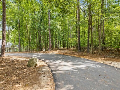 Located in the heart of the prestigious Great Waters community - photo 4