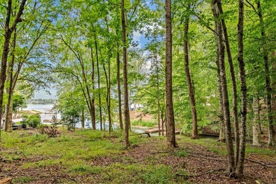 Located in the heart of the prestigious Great Waters community - photo 5