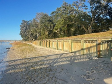 Truly phenomenal, unique, gated, deep-water homesite on Hilton - photo 21