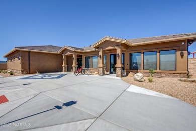 One of the biggest lots in the town homes, super for raised