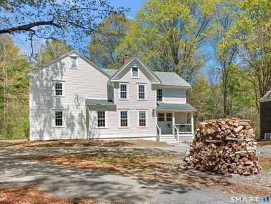 Step back in time with this beautifully preserved circa 1815 - photo 2
