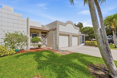 Light, bright & beautifully updated 2/2 villa in the desirable - photo 45