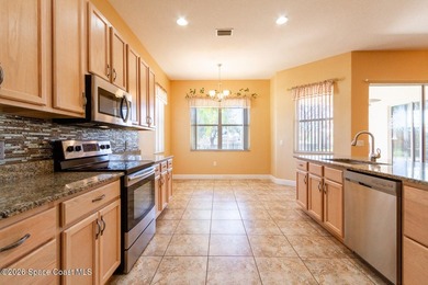 Beautifully upgraded 3BR/2BA home with 1,725 living sq ft (2,500 - photo 10