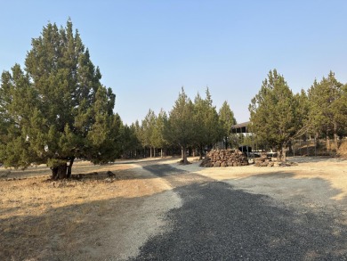 Billy Chinook Lake Acreage For Sale in Culver Oregon