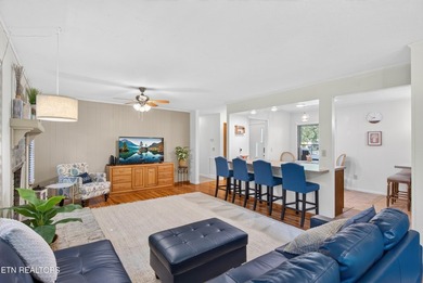 IT'S YOUR LUCKY DAY! Newly Remodeled in 2022. Located on the - photo 14