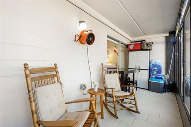 Beautifully Renovated Condo offers a perfect blend of modern - photo 18