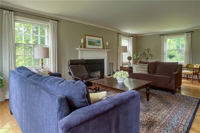 Welcome to the desirable Slate Hill Farm neighborhood. This - photo 20