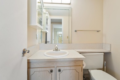 Lovely 2 bd, 1.5 bth condo in famous Boca Raton, FL. NEW a/c - photo 22