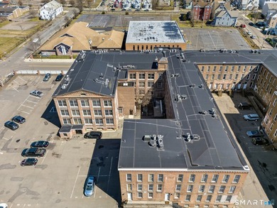 2 Bed, 2 Bath Loft Condo in Gated Community - Lofts on - photo 25